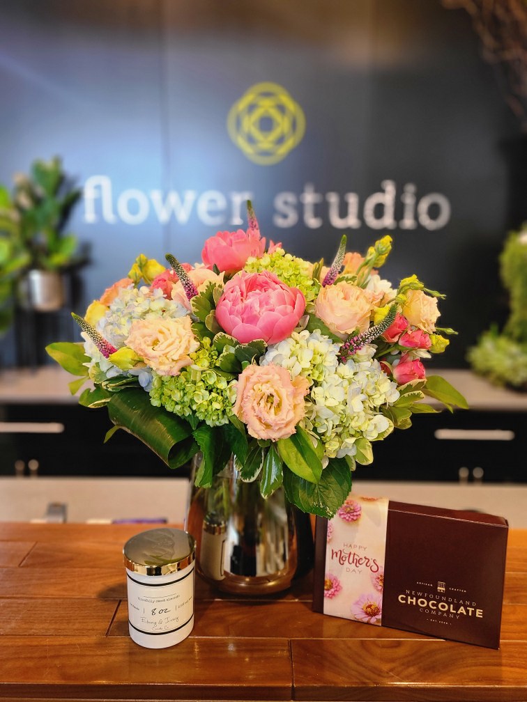 Perfect Mom Combo Mother's Day Flowers Flower Delivery St. John's